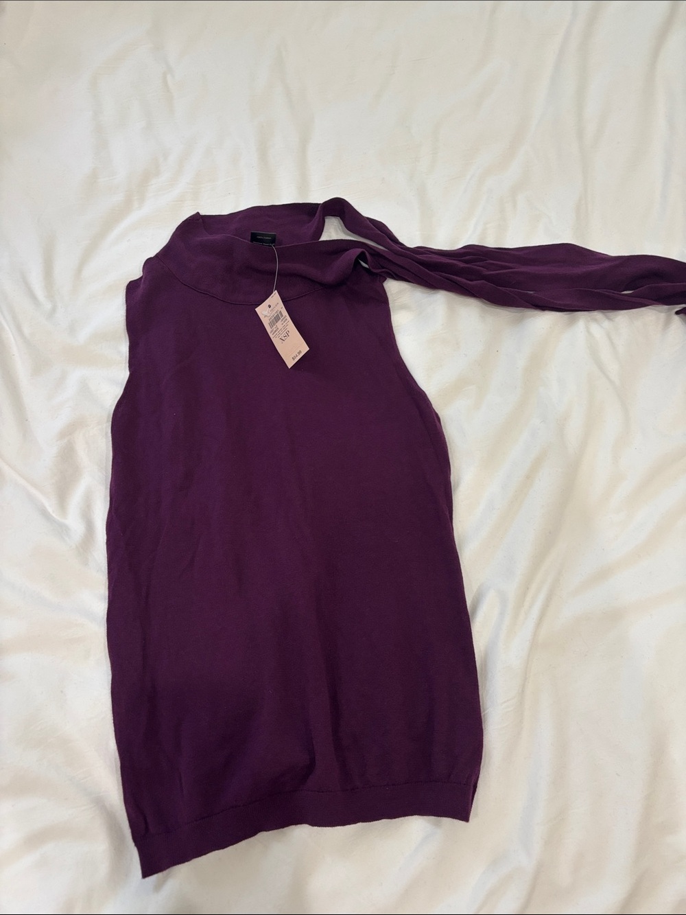 Sleeveless Tie at Neck Top in Purple by